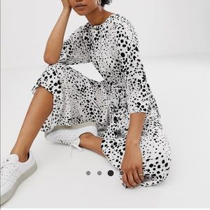 ASOS DESIGN tie waist jumpsuit in mono abstract polka dot